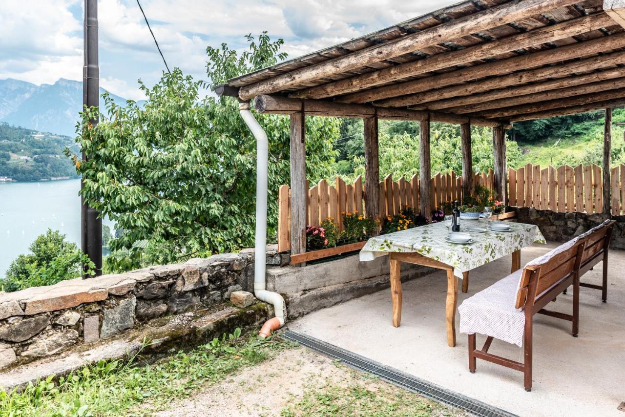 Residenza Glicine Appartement Pergine Valsugana Buitenkant foto